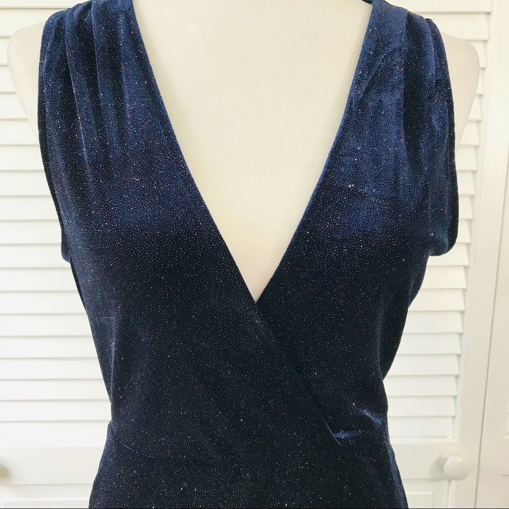 New Iris Midnight Blue Sparkly V-Neck Dress Size Medium — image 4 of 8